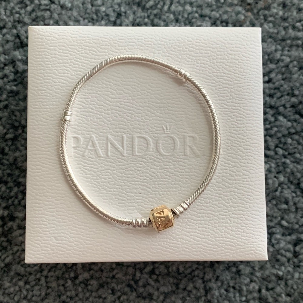 Pandora 14k gold clasp bracelet